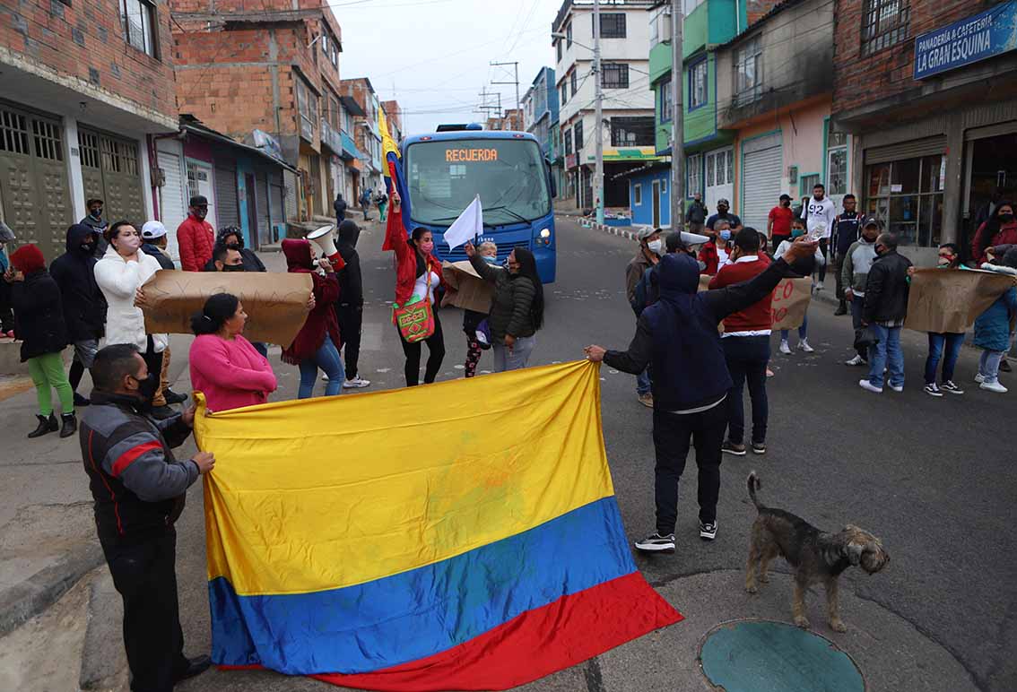 Protestas en Ciudad Bolívar por falta de ayudas