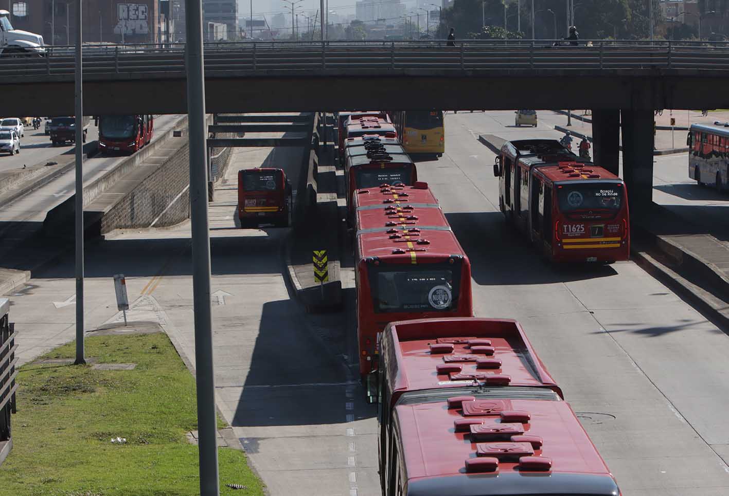 Protestas de comerciantes paralizan a Bogotá