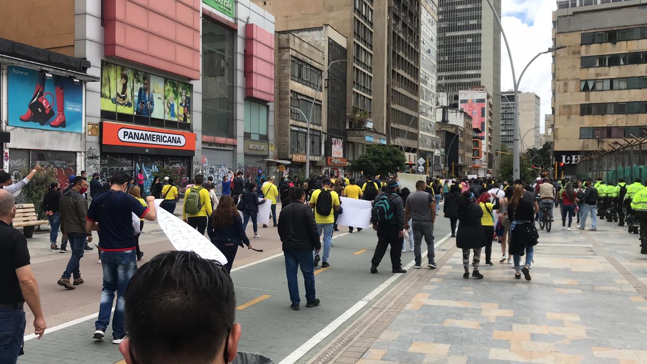 Comerciantes protestan en Bogotá por medidas de la Alcaldía en medio de la pandemia
