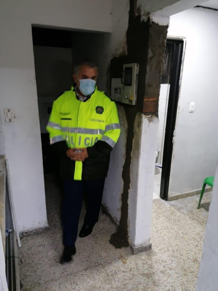 Presidente Duque de policía 1