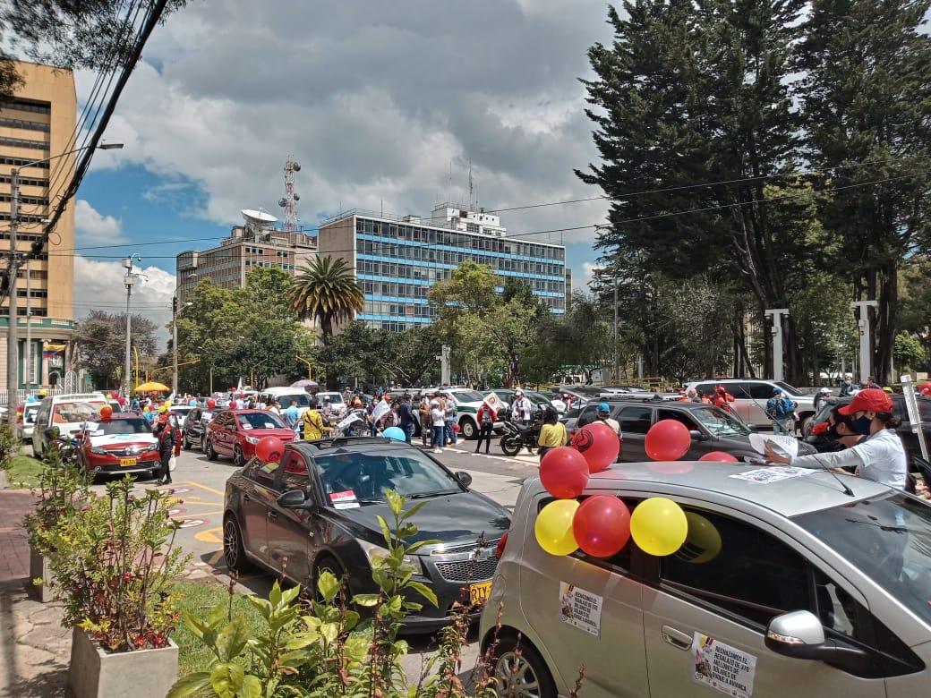 Caravana de protesta en la capital