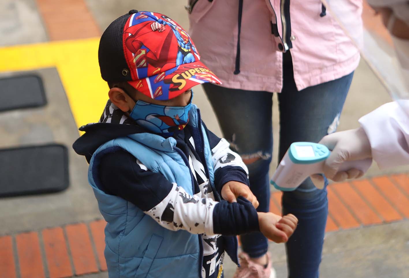 Jardines infantiles vuelven en pandemia / Niños en medio de covid-19