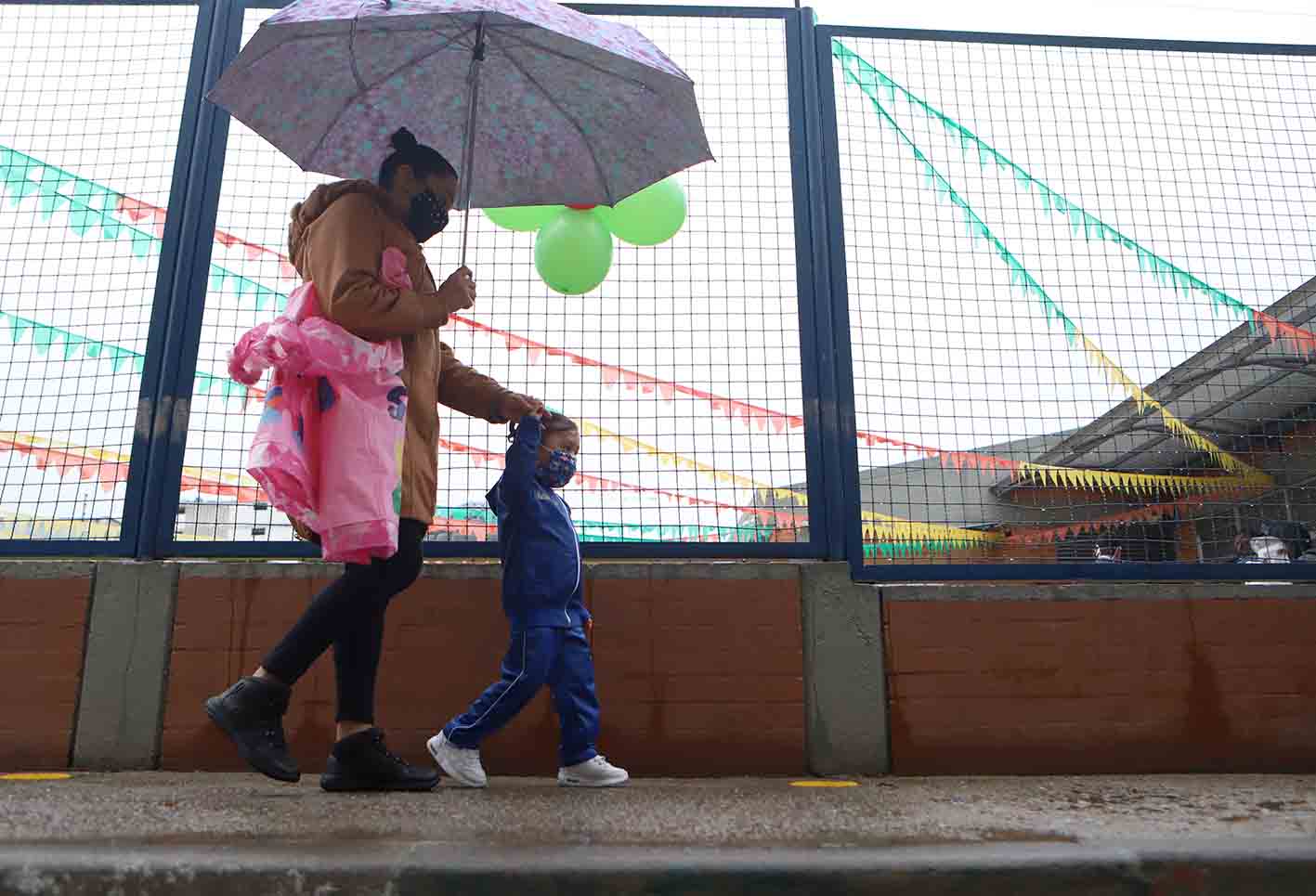 Jardines infantiles vuelven en pandemia / Niños en medio de covid-19