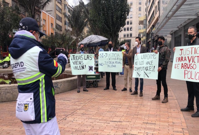 Protestas en la Avenida Jiménez en rechazo a la muerte del abogado