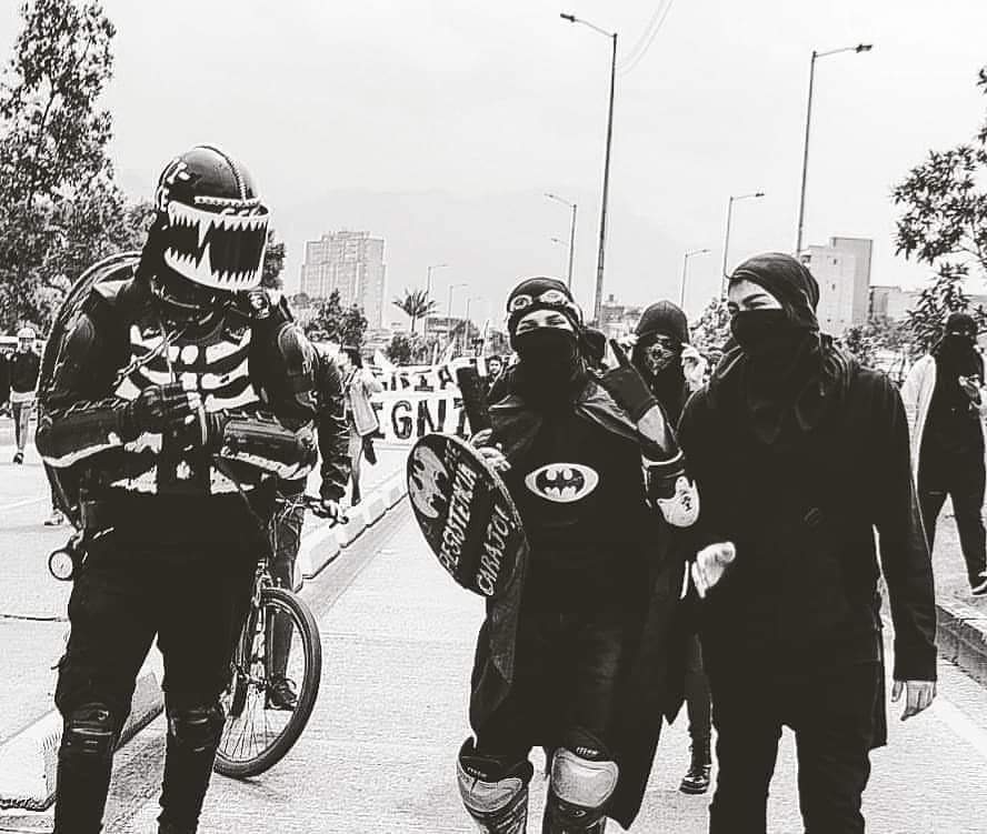 Familiar de miembro del Esmad en protestas 2