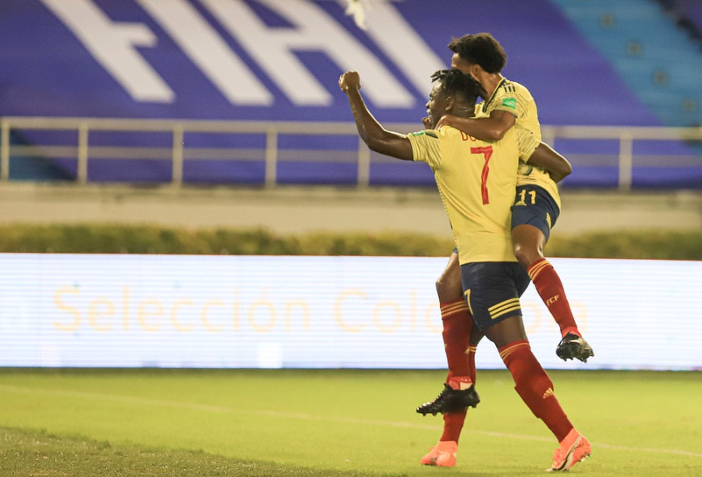 Duván Zapata y Cuadrado