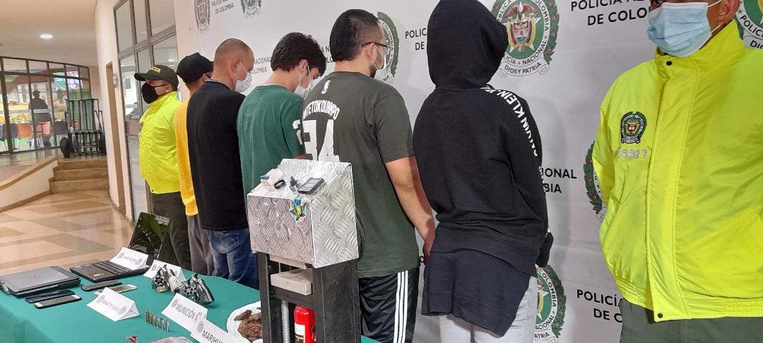 ALIMENTOS CANÁBICOS