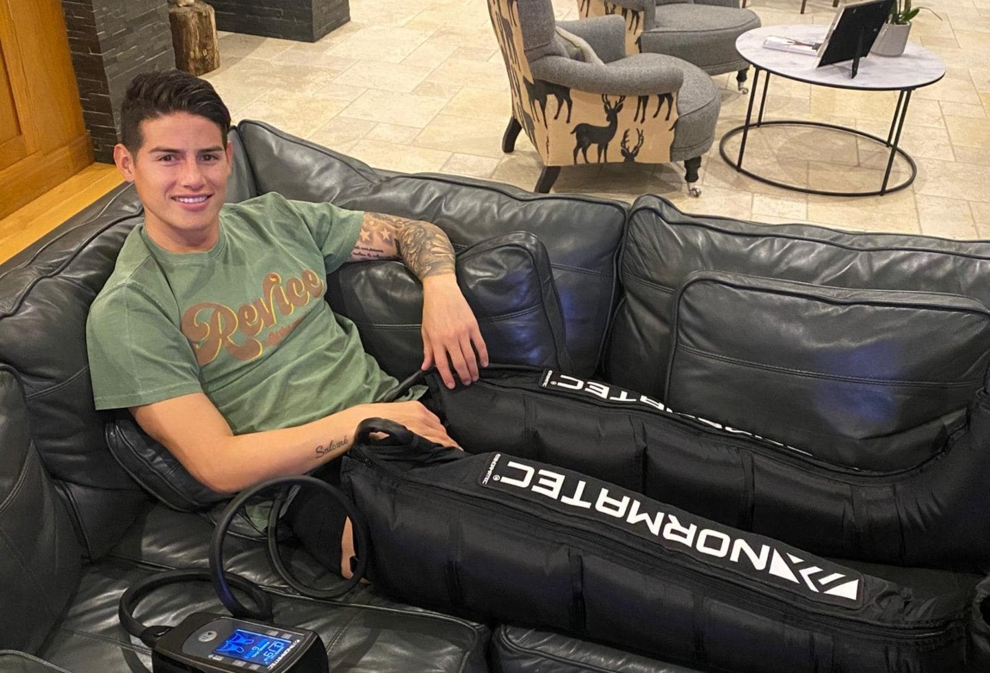 James Rodríguez se recupera de la lesión