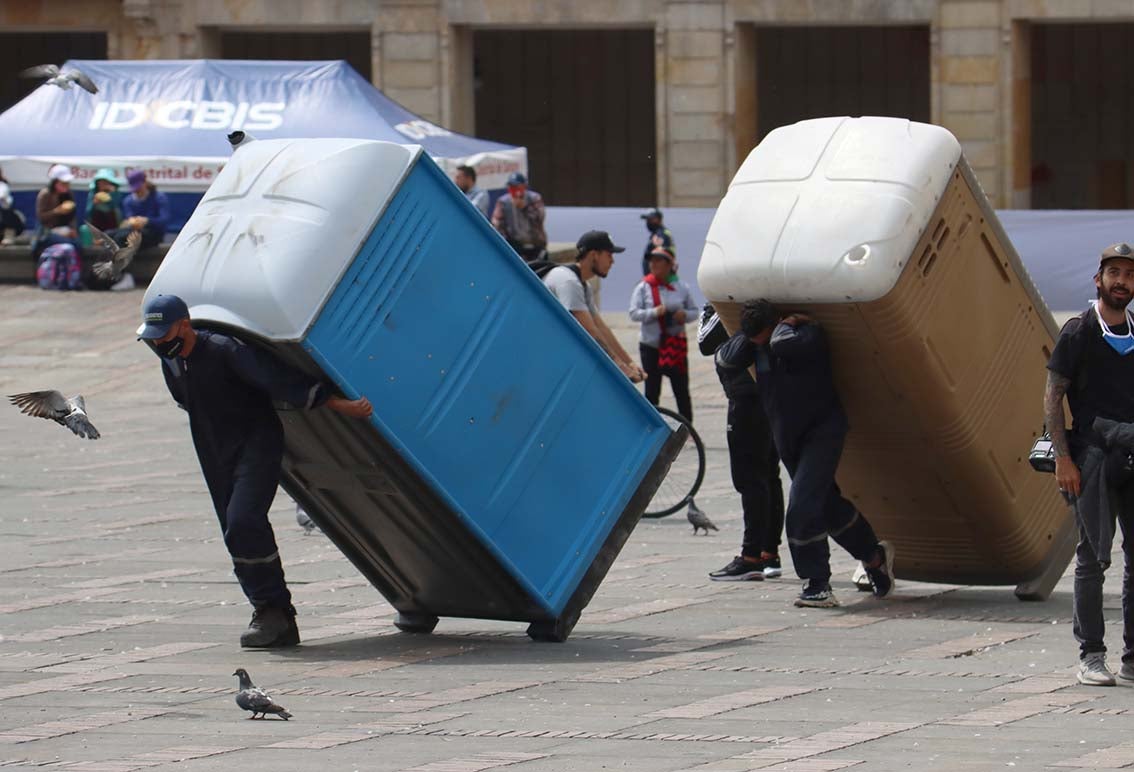 Recorrido por el centro de Bogotá de La minga indígena y llegada a la Plaza de Bolívar
