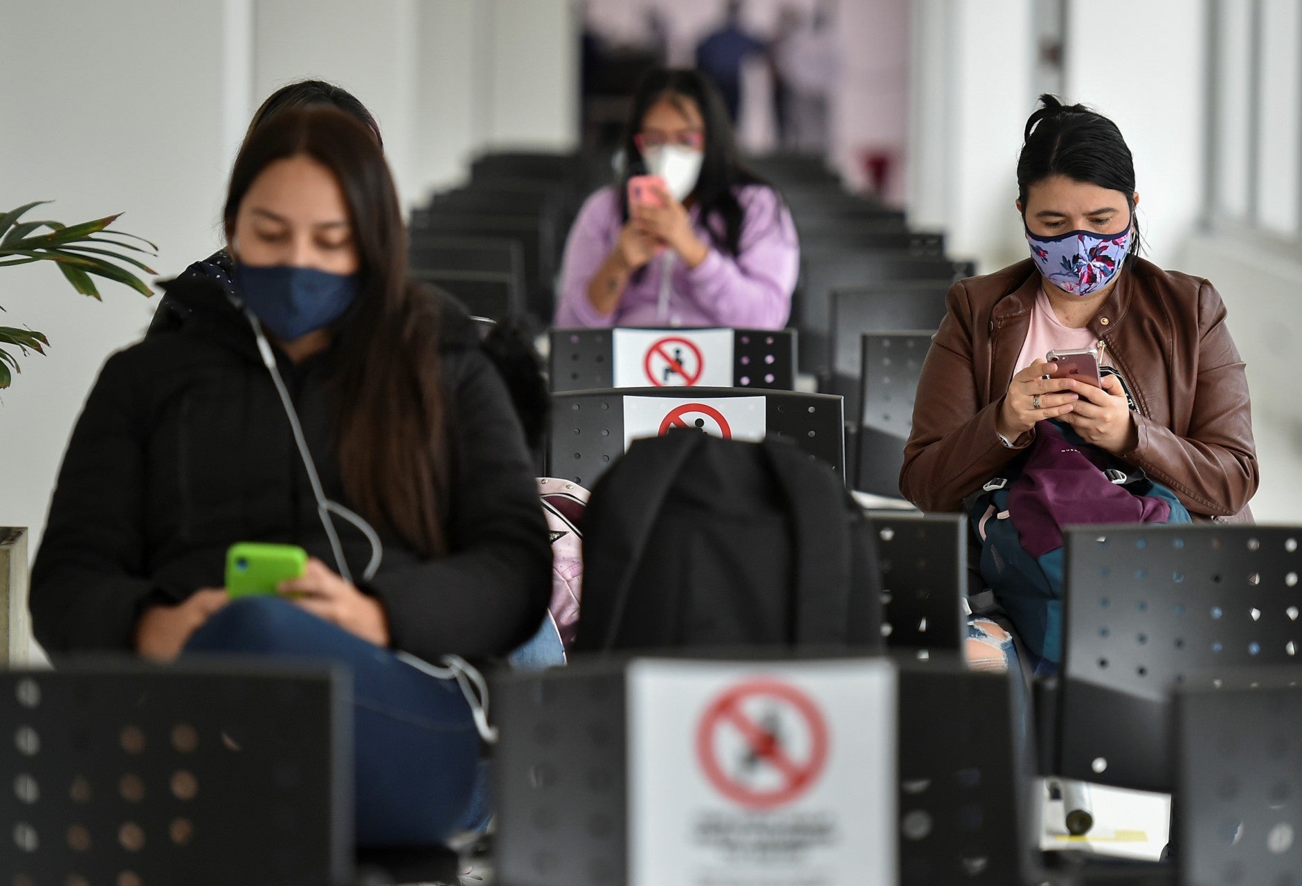 Coronavirus en Colombia - reapertura de aeropuertos
