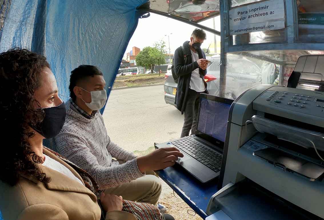 Fotocopiadora con luz solar, una idea para evitar dañar el planeta