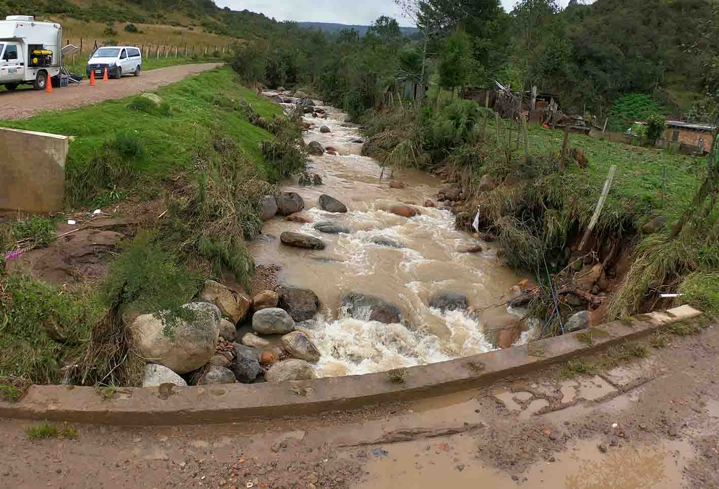 Creciente súbita de la quebrada