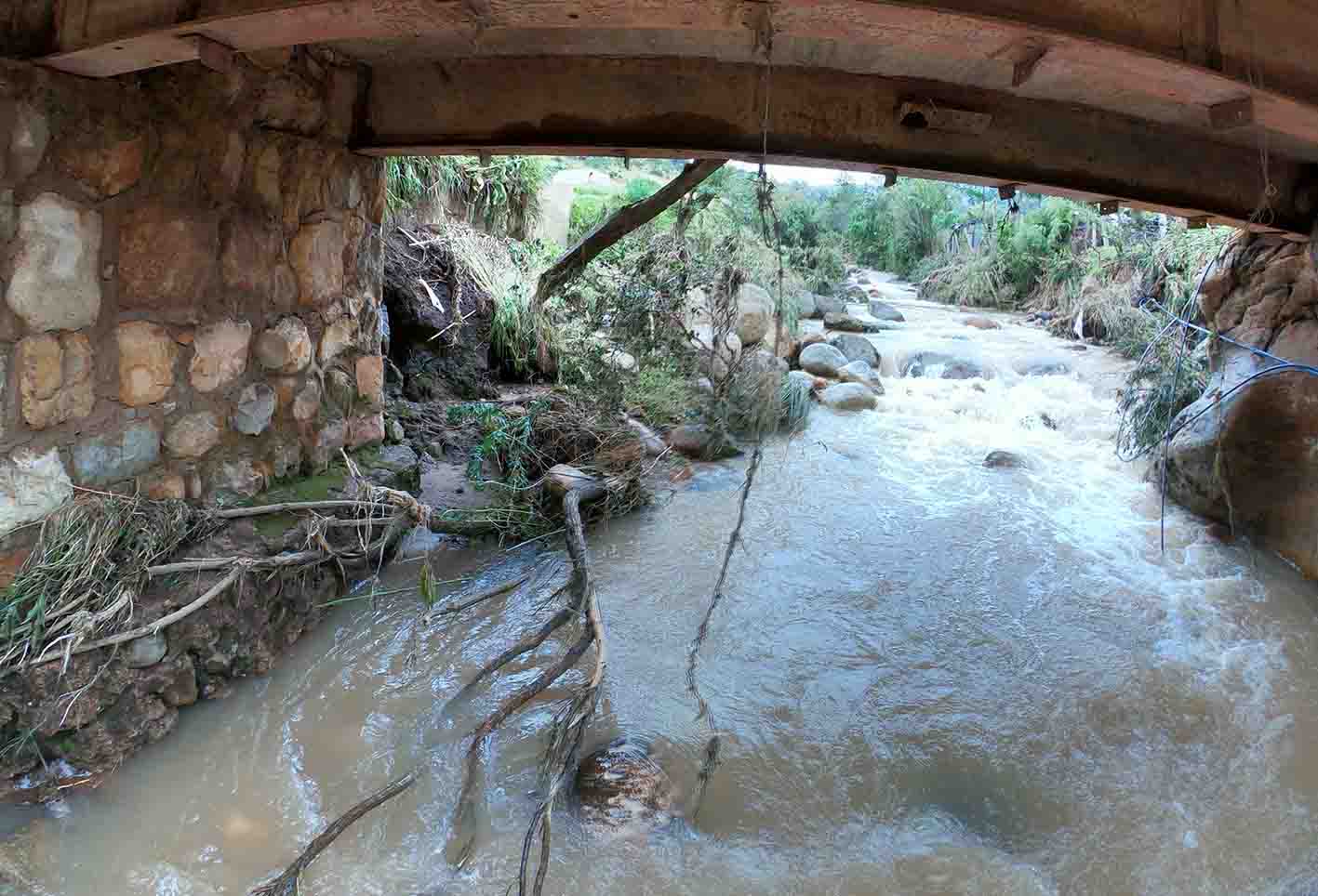 Deslizamientos de tierra y desbordamiento de afluentes en Usme y Ciudad Bolívar