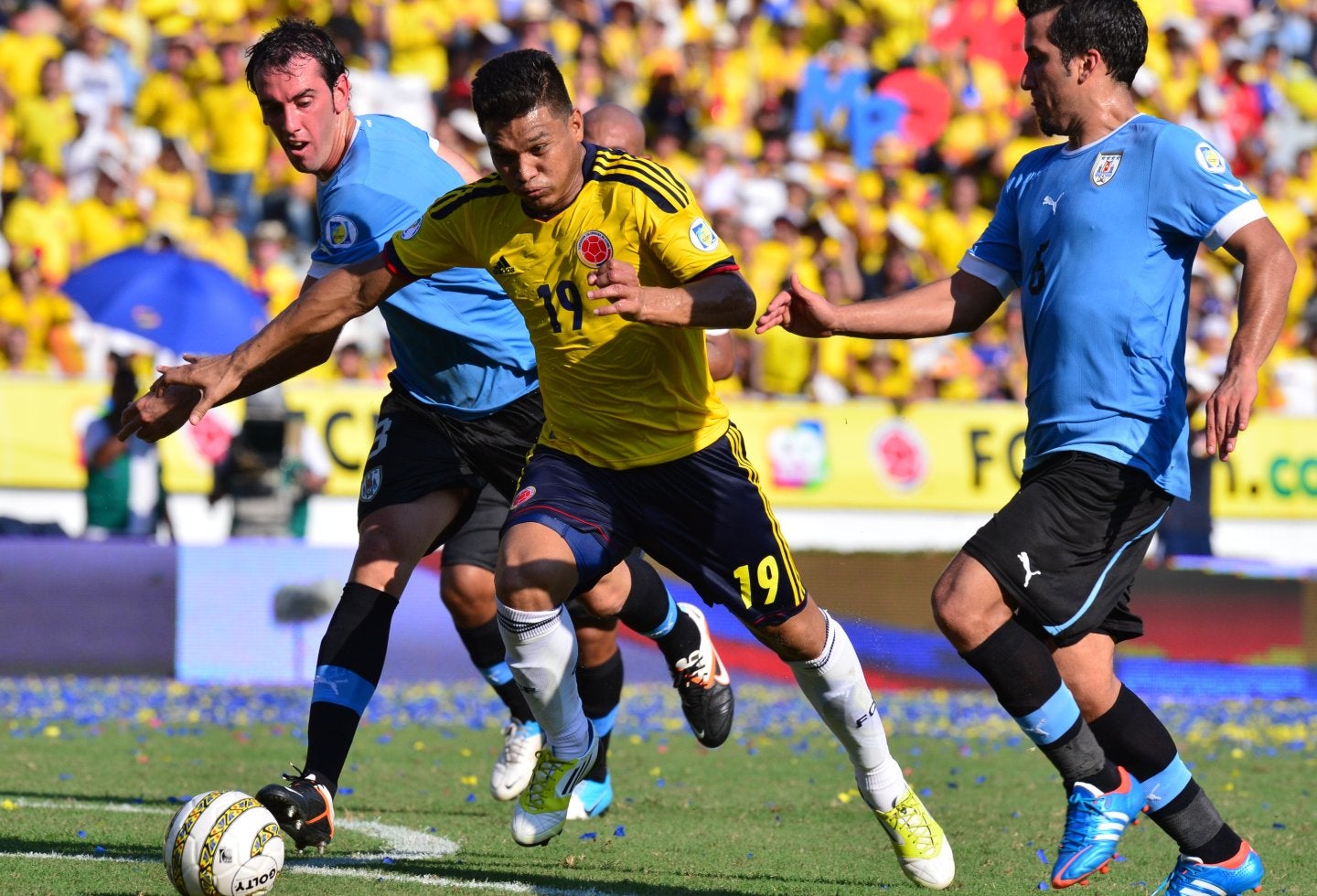 Teófilo Gutiérrez contra Uruguay en 2012
