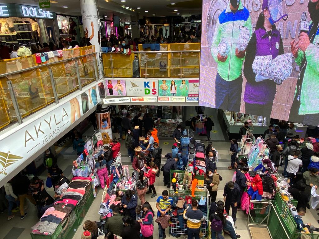 Madrugón en San Victorino: habrá ropa y juguetes desde 5.000 pesos