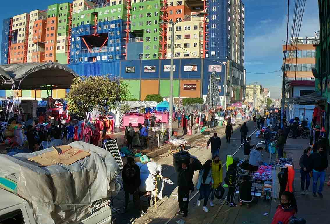 San Victorino – vendedores informales no respetan distanciamiento