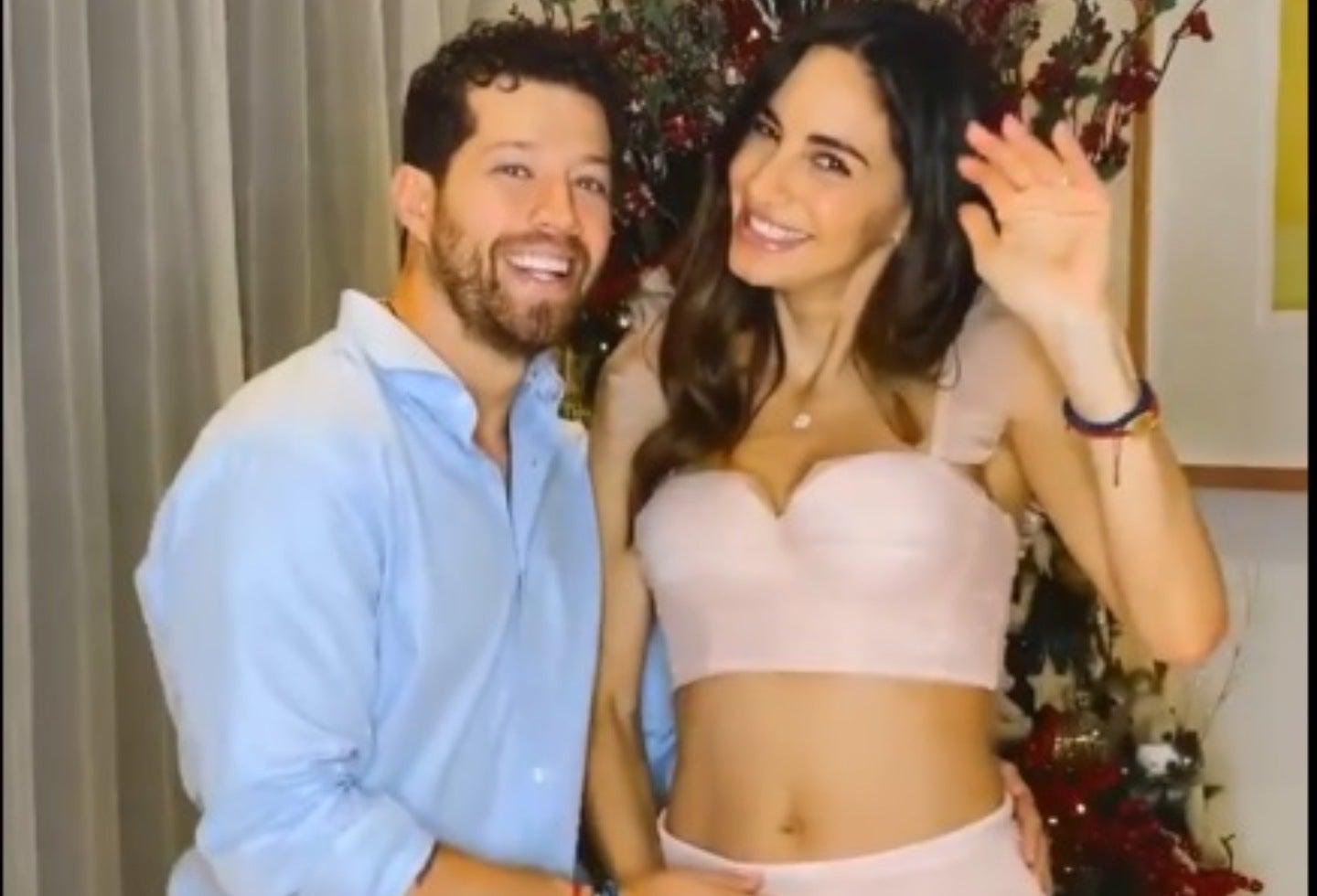 Valerie Domínguez y el Pollo Echeverry