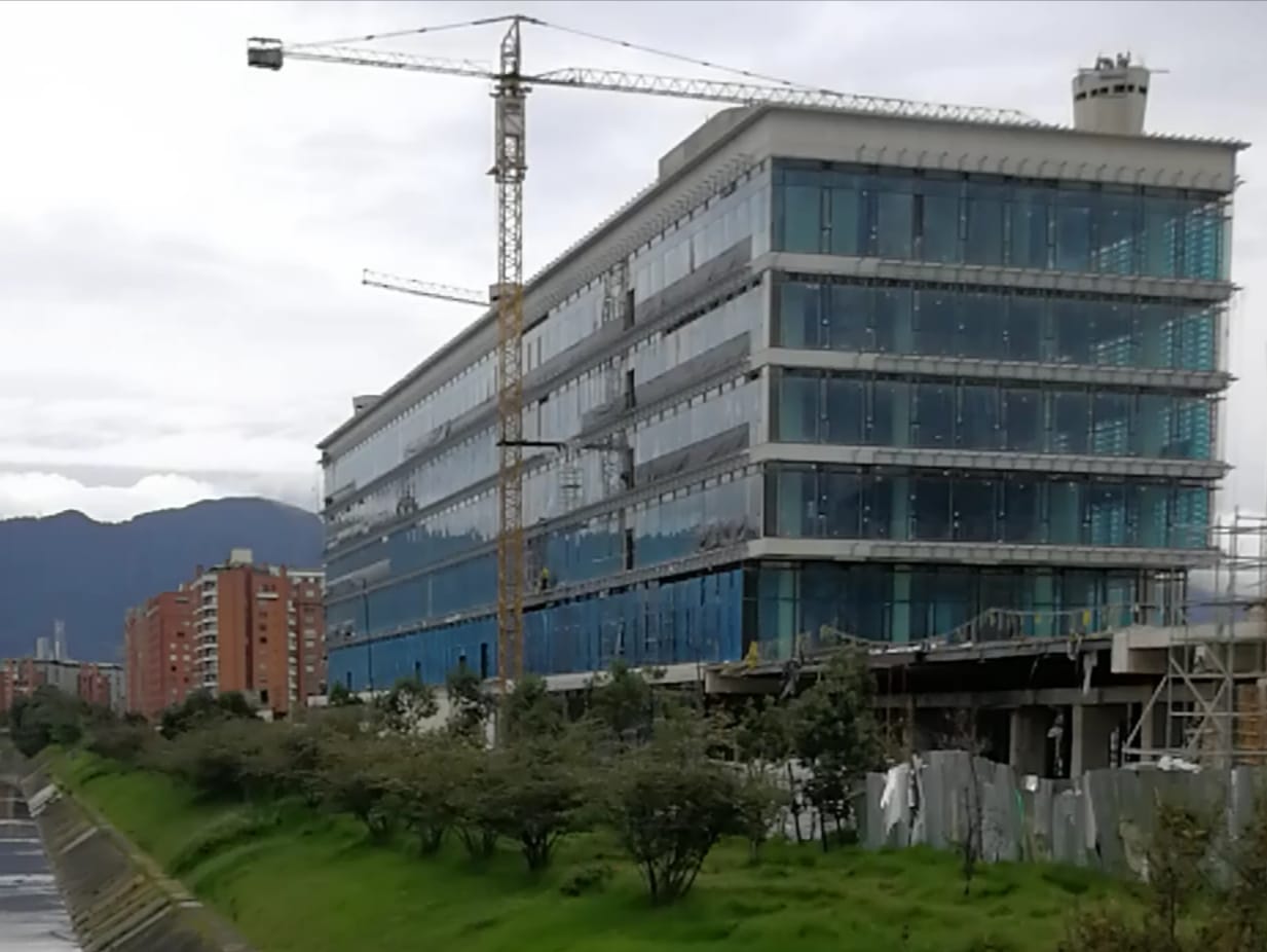 Comando de la Policía Metropolitana de Bogotá en construcción
