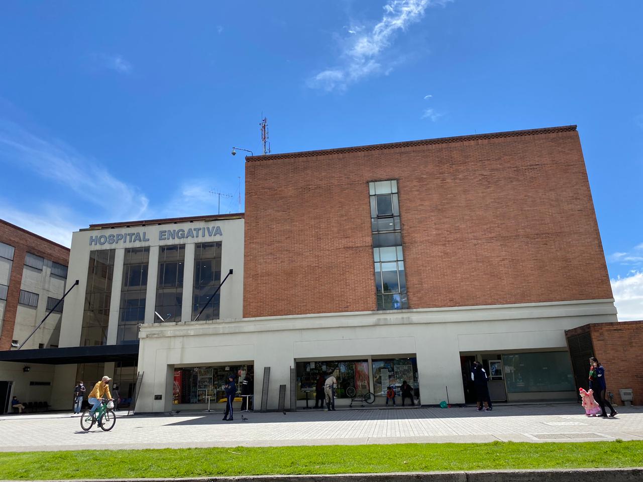 En el interior del Hospital de Engativá está uno de los cuatro hospitales de campaña oficiales de Bogotá