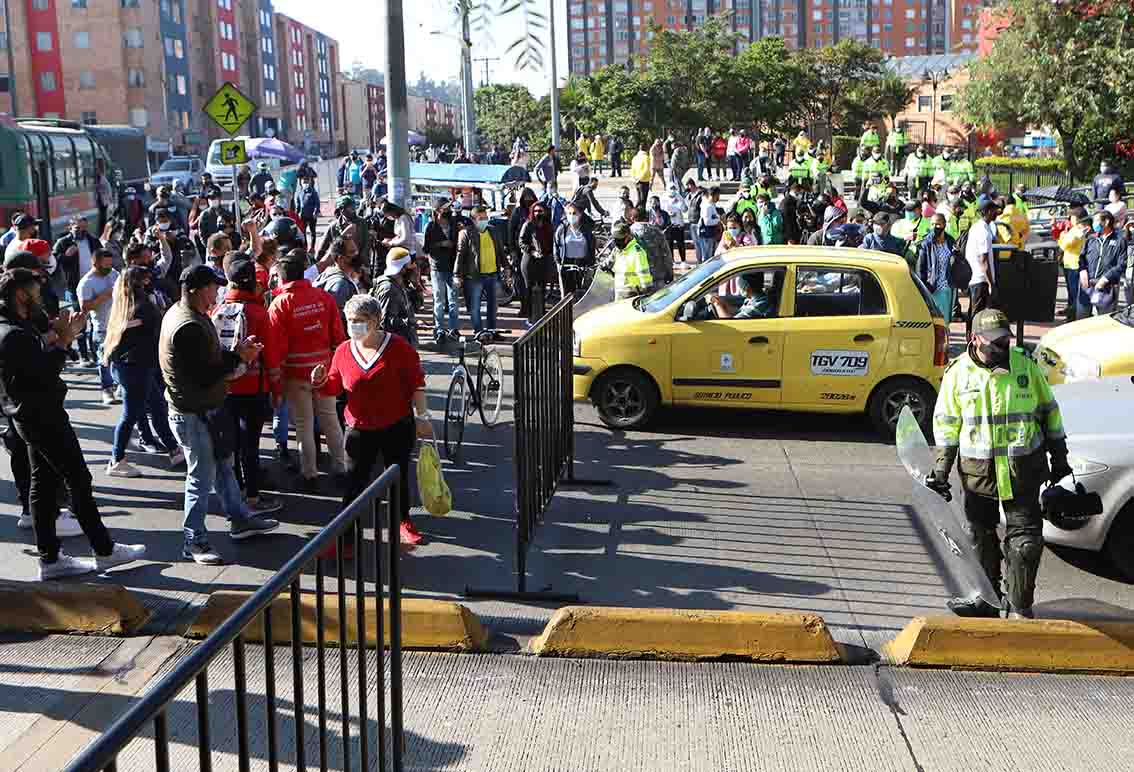 Cuarentena en Bogotá / Protestas de comerciantes en Bogotá por cuarentena