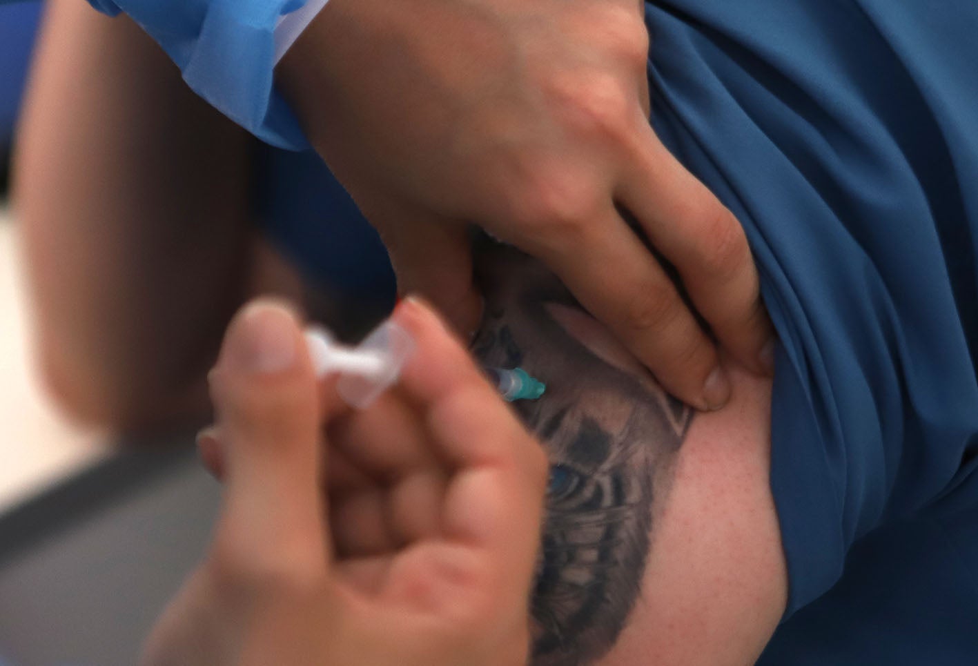 Vacunación contra la covid 19 en Clínica Colombia de Bogotá