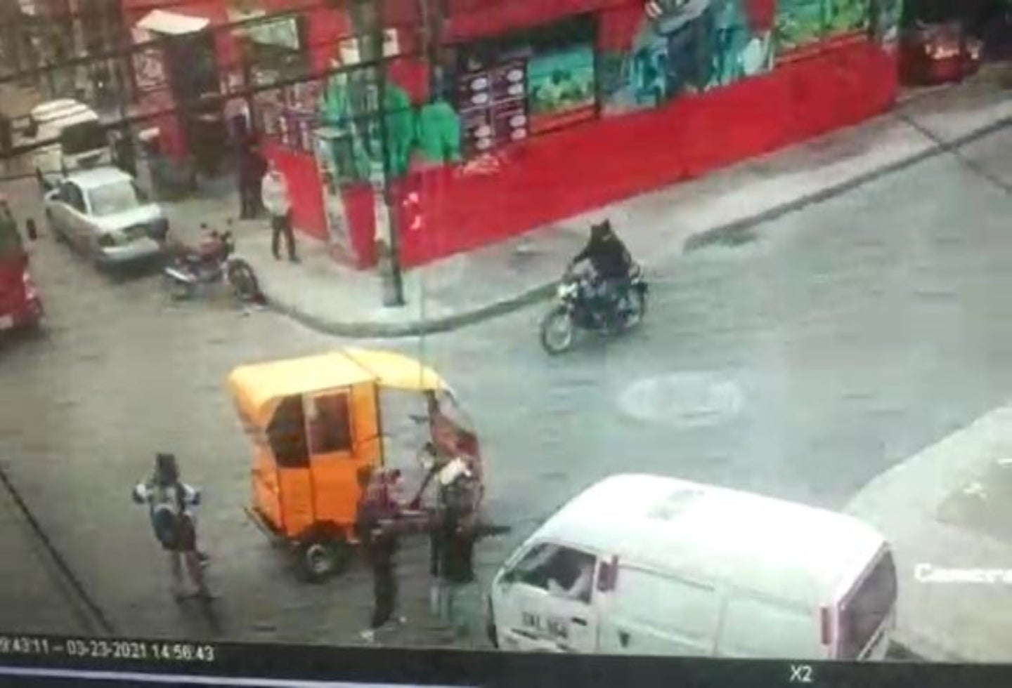 Bogotá: Pelea de conductores en vía pública