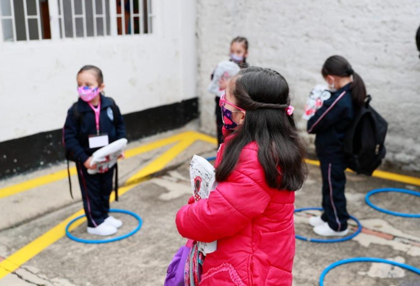 Colegios públicos en Bogotá se suman al modelo de alternancia