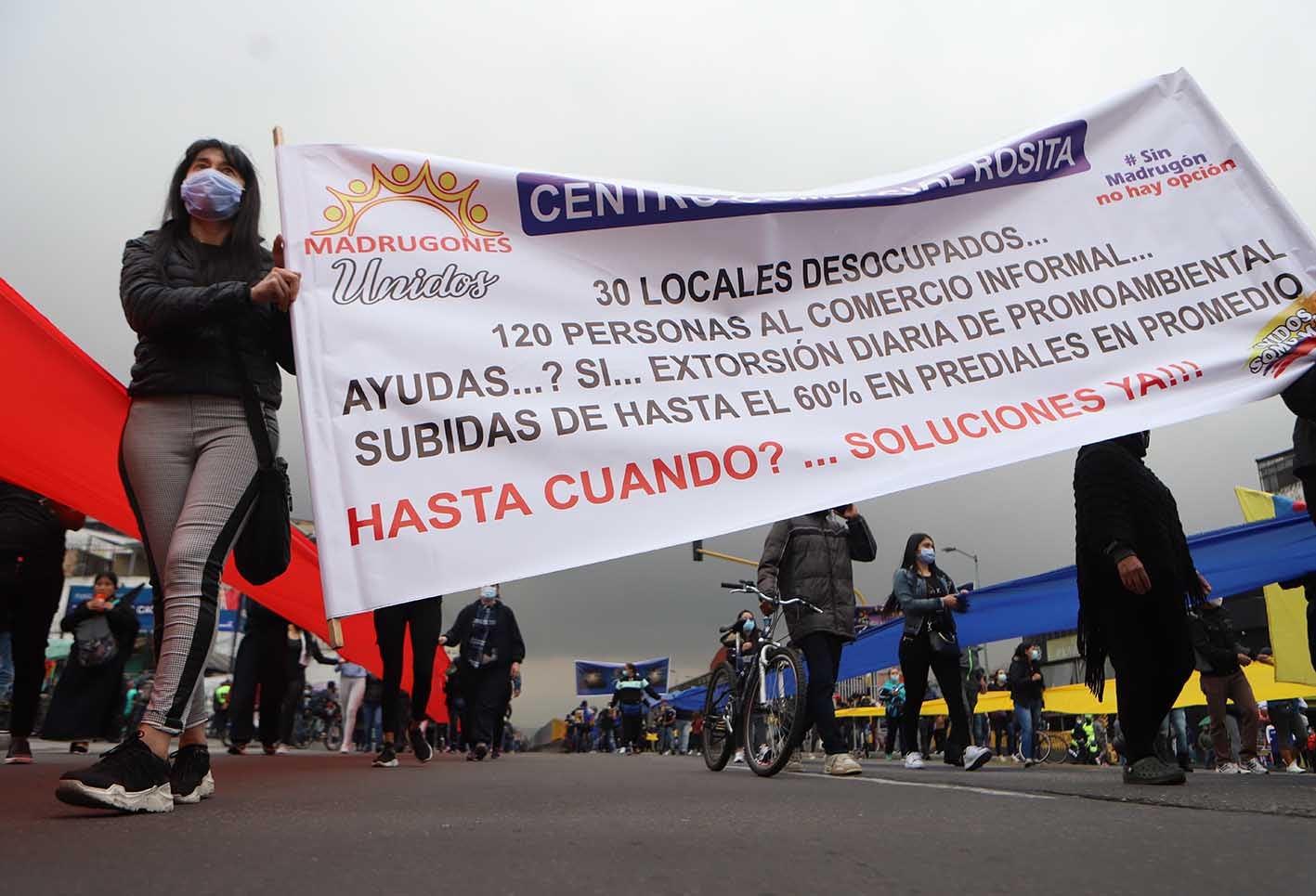Comerciantes de San Victorino protestan por reactivación de madrugones