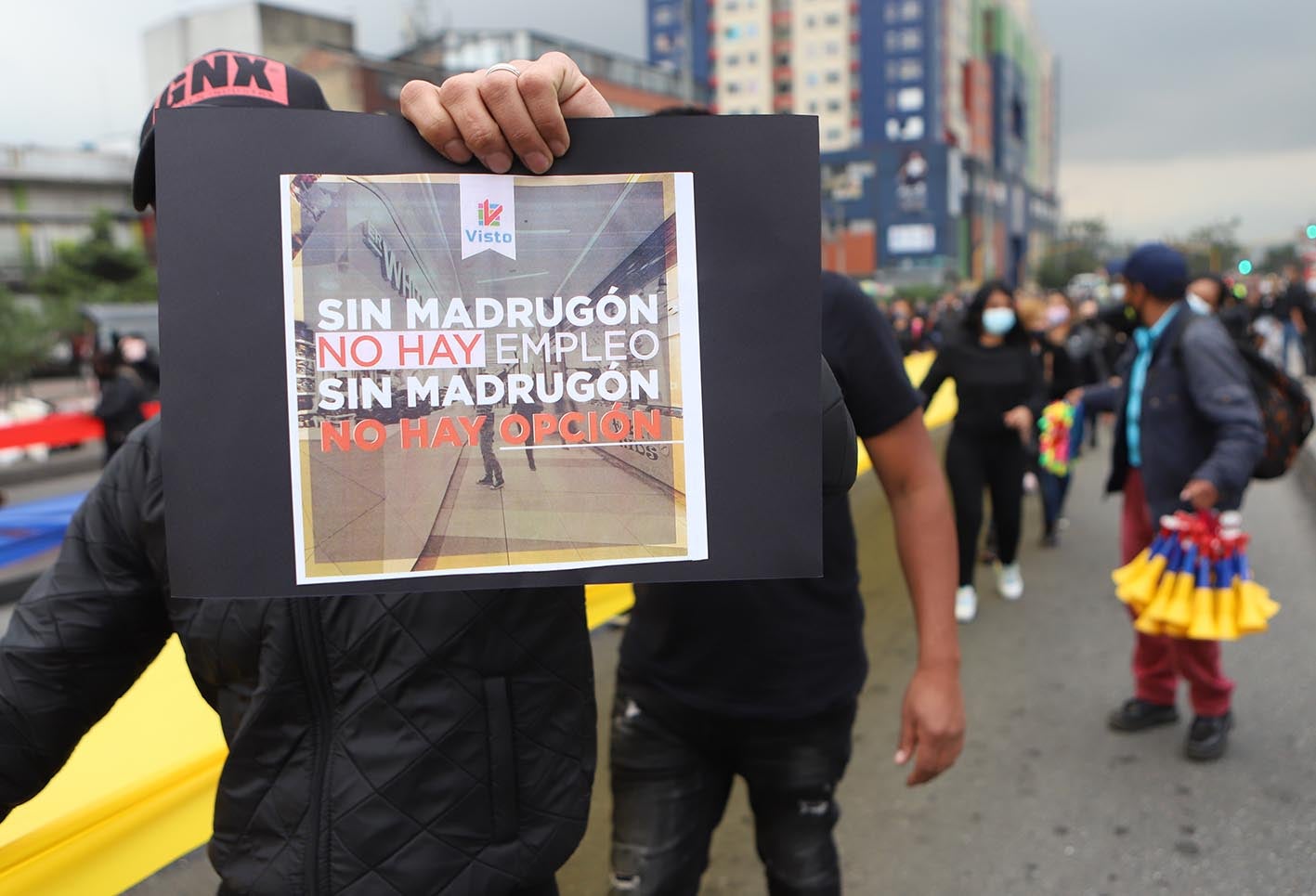 Comerciantes de San Victorino protestan por reactivación de madrugones