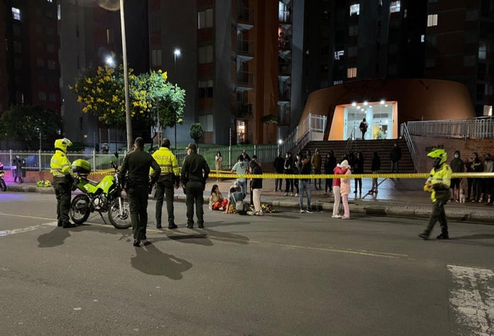 Niño se cae desde edificio en Suba
