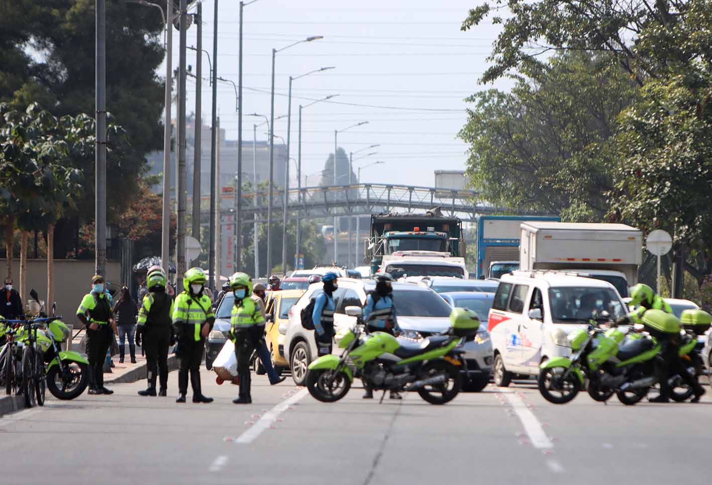 Protestas en Bogotá / Dueños de buses provisionales del SITP