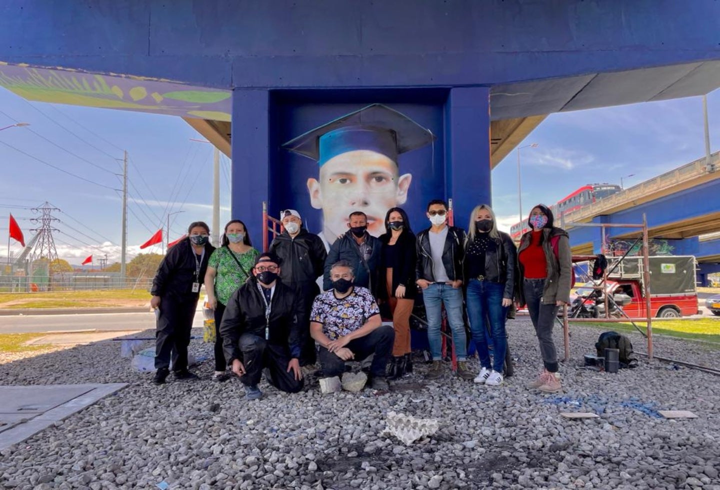 Murales de víctimas de falsos positivos en Bogotá