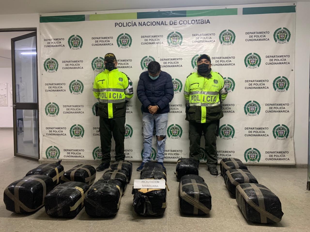 Captura de hombre que transportaba marihuana