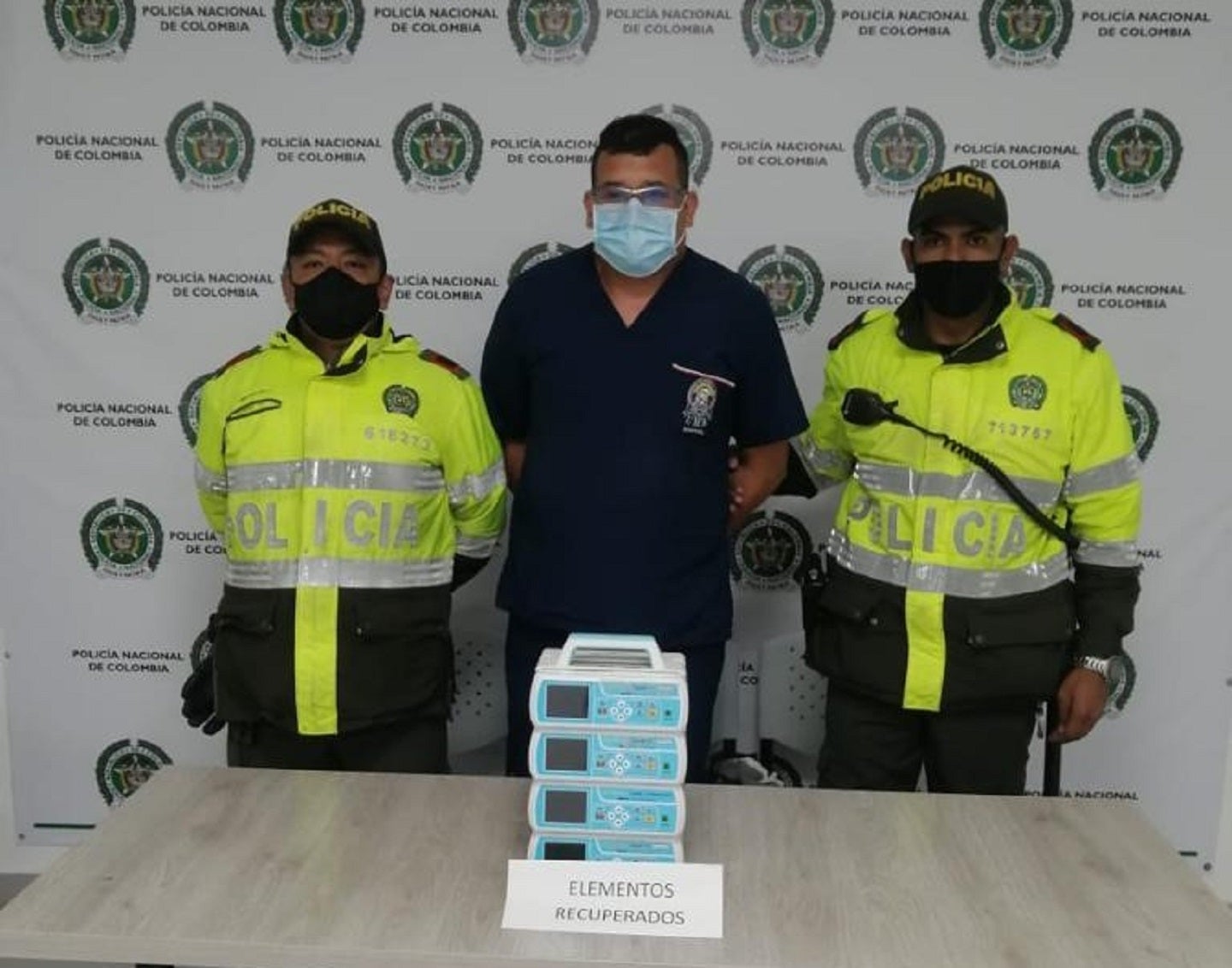 Camillero sañalado del robo de cuatro ventiladores del hospital Simón Bolívar