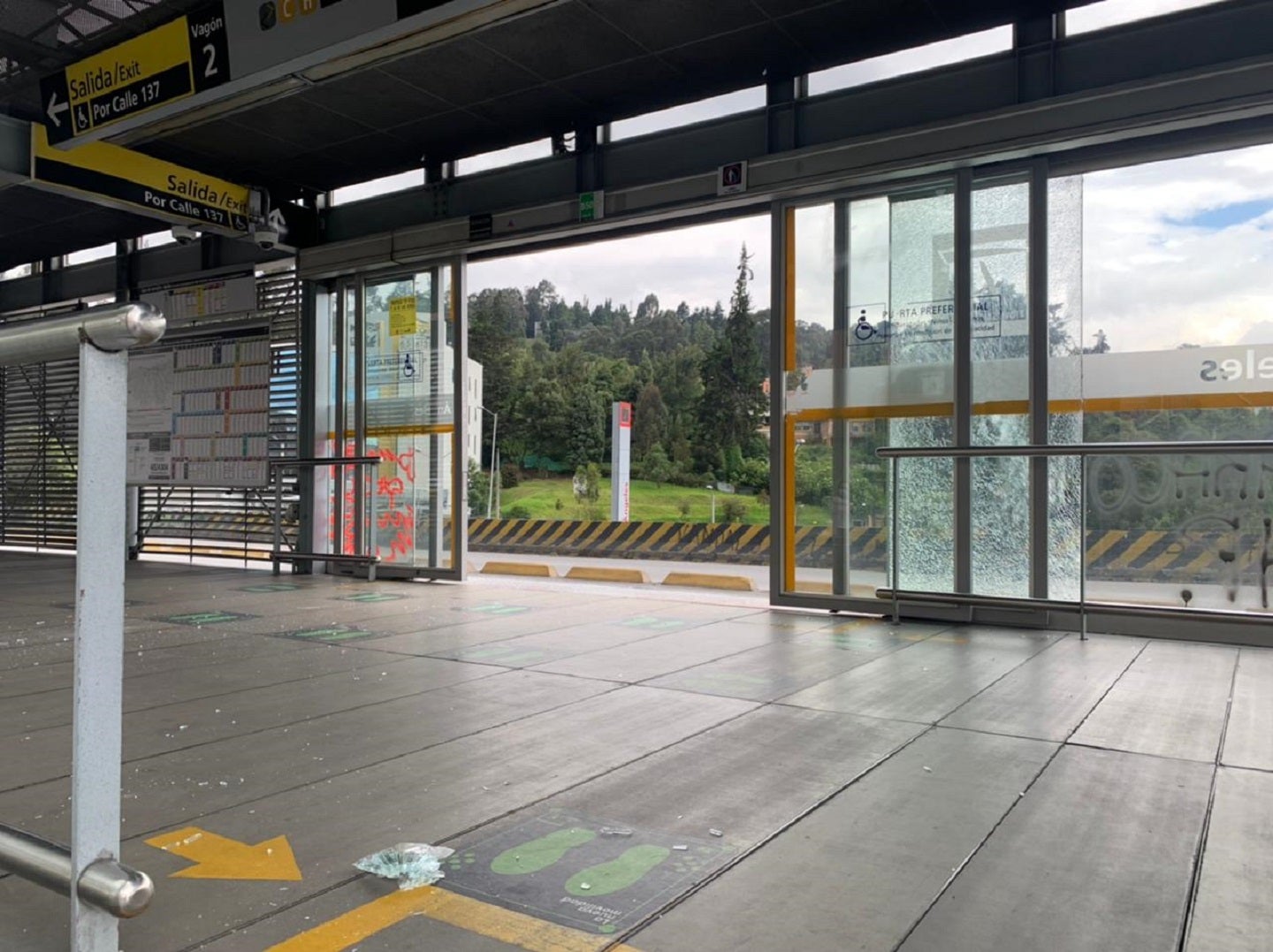 Vandalismo en estaciones de Transmilenio, durante las protestas