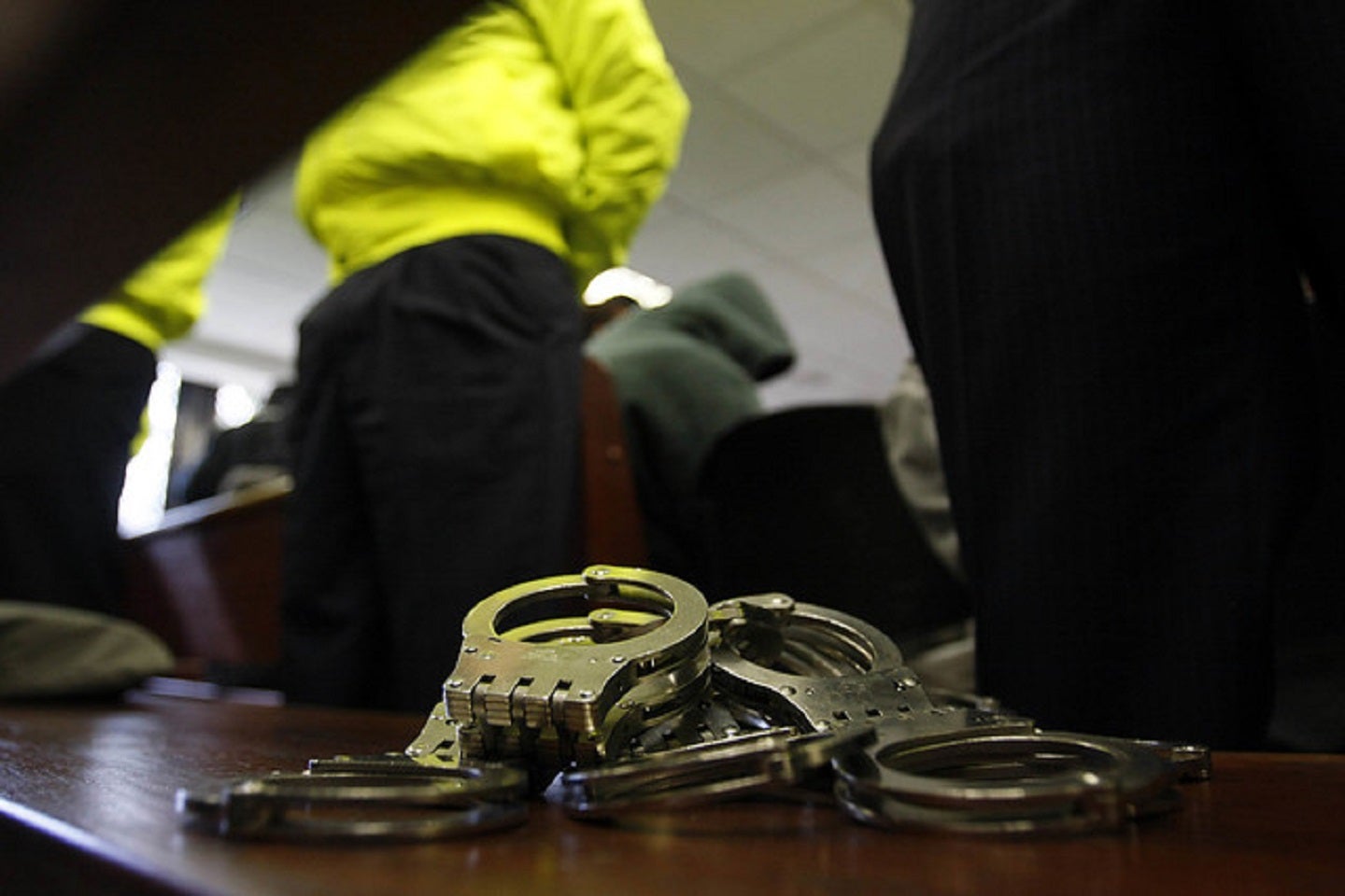 Mujer fue atrapada mientras robaba en Bosa: vecinos la golpearon