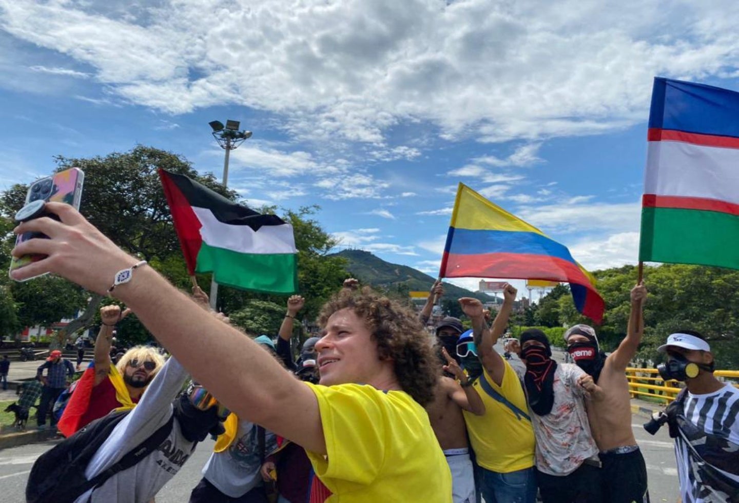 Luisito Comunica en Colombia