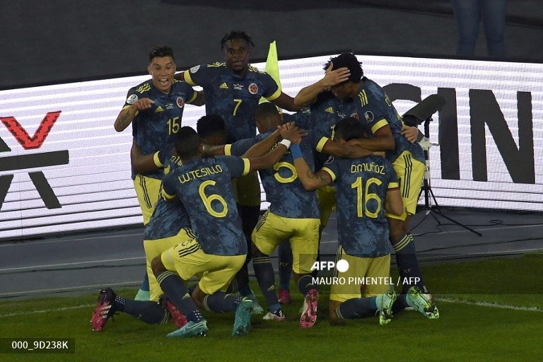 Selección Colombia vs Uruguay