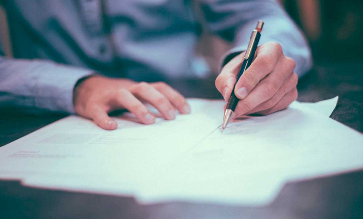 Arrendar una vivienda en Colombia: contrato con inmobiliaria o directo