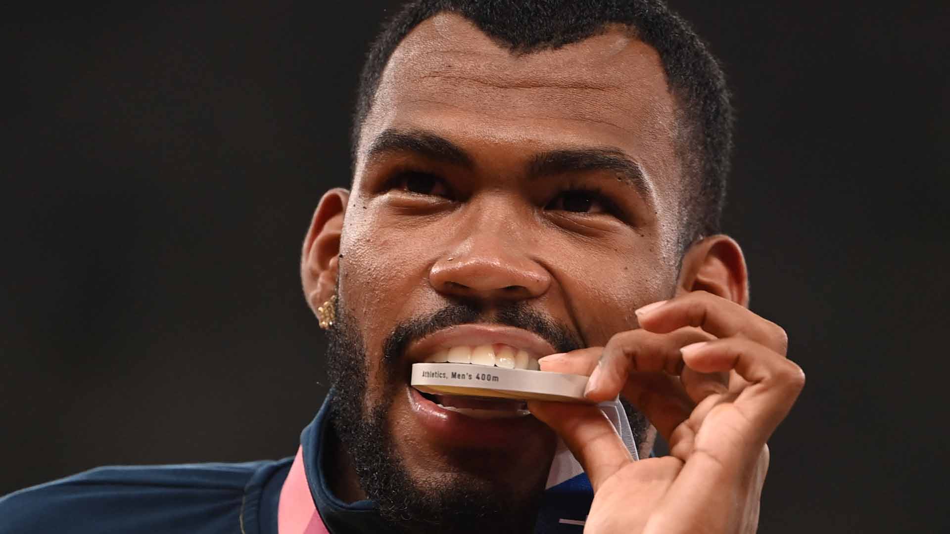 Anthony Zambrano, en el podio