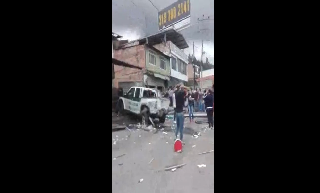 Impactante las estremecedoras fotos del accidente en la vía Silvania-Bogotá