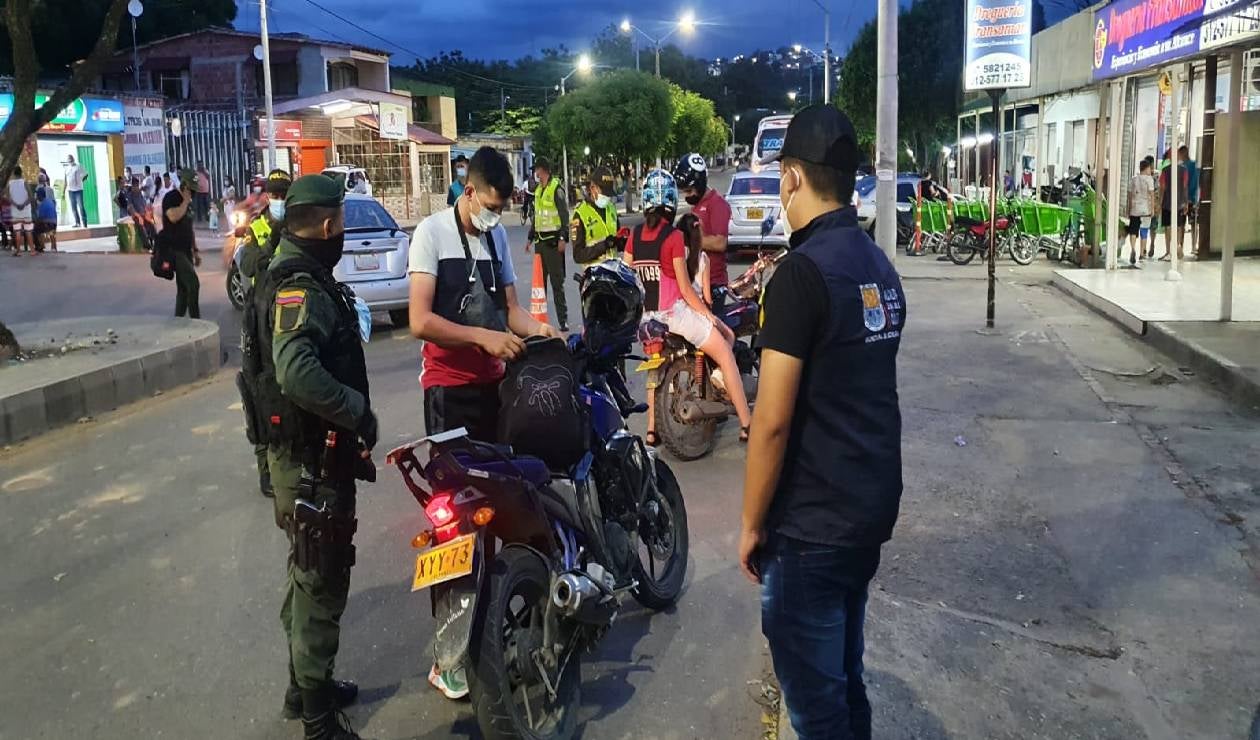 Autoridades realizan requisas en la ciudad