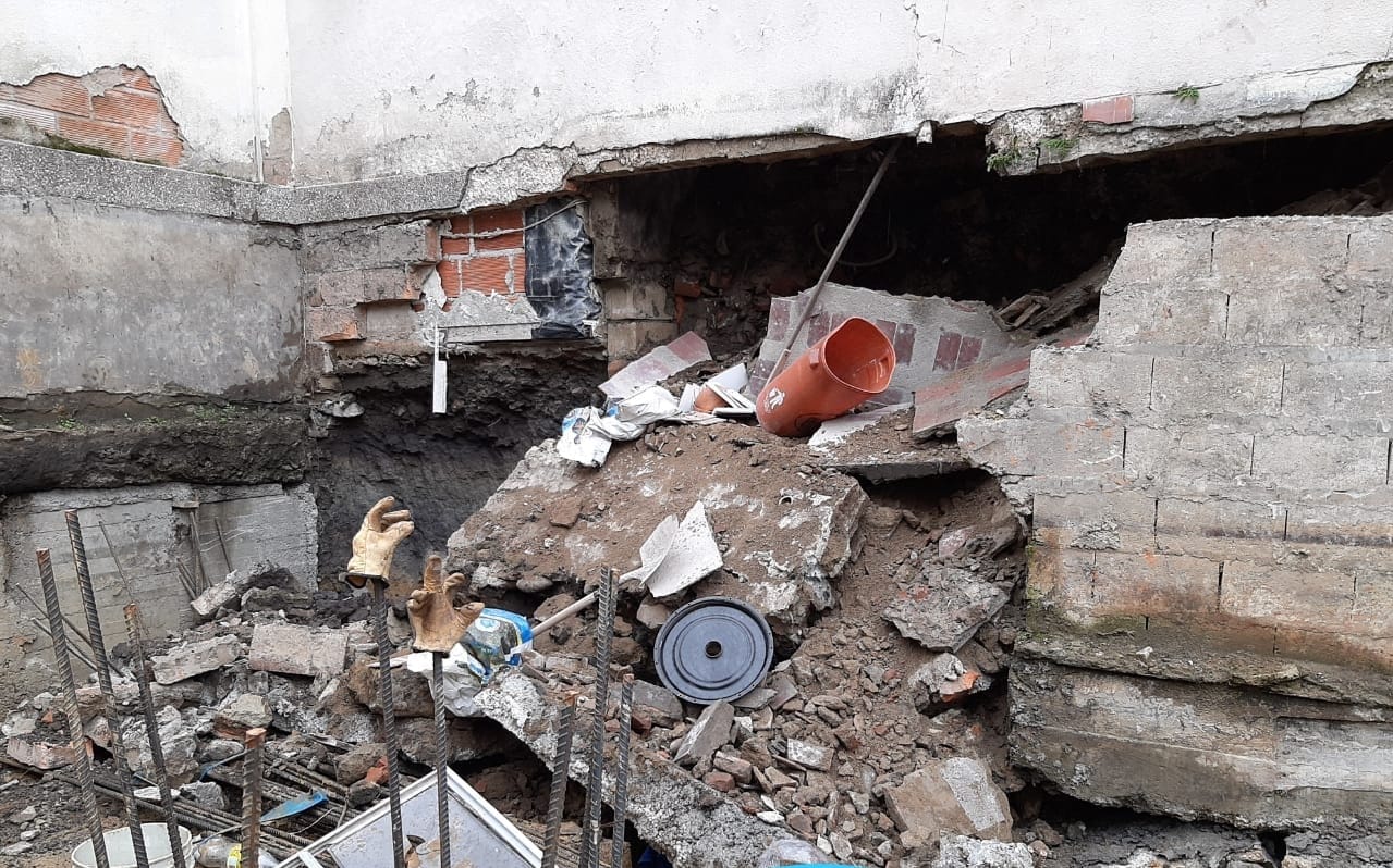 Un hombre murió al caerle un muro de adobes en el barrio la Palma de Medellín