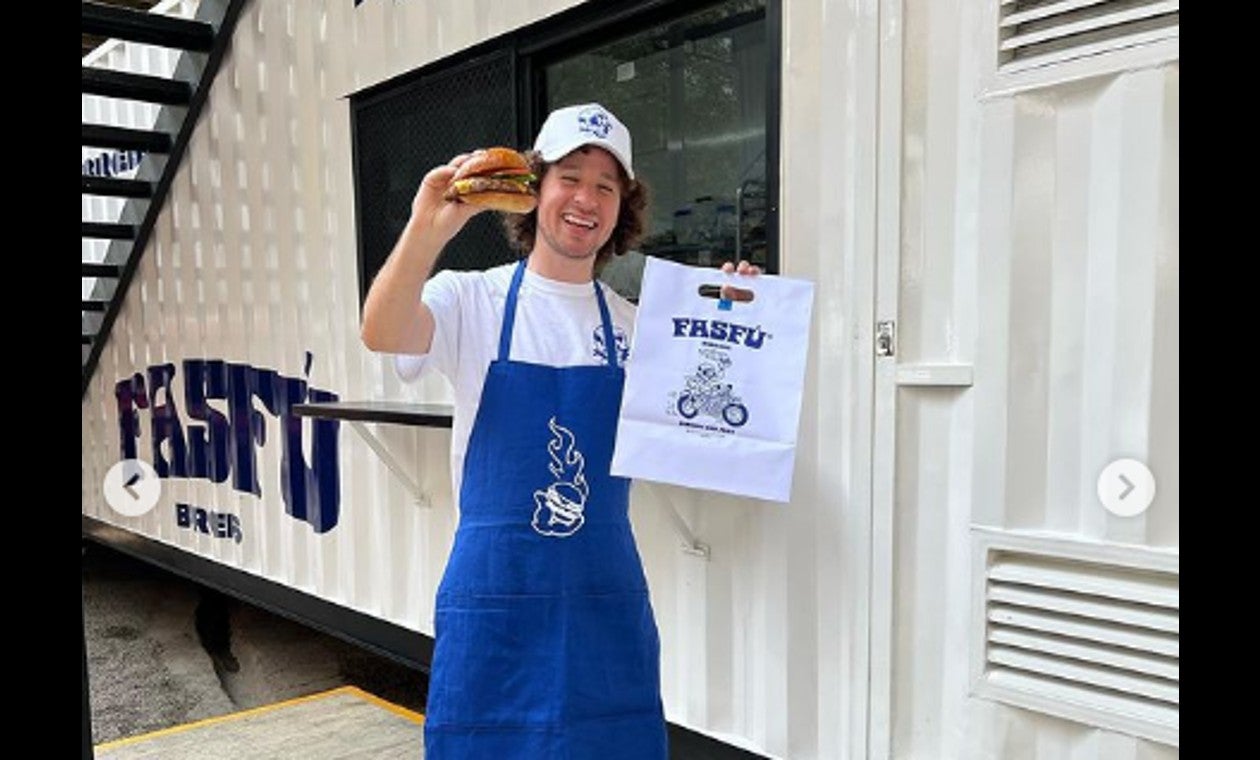Luisito Comunica abrió restaurante en Bogotá y Medellín