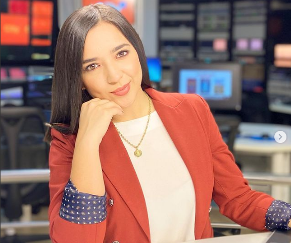 Periodista Gabriela Cárdenas del canal City TV