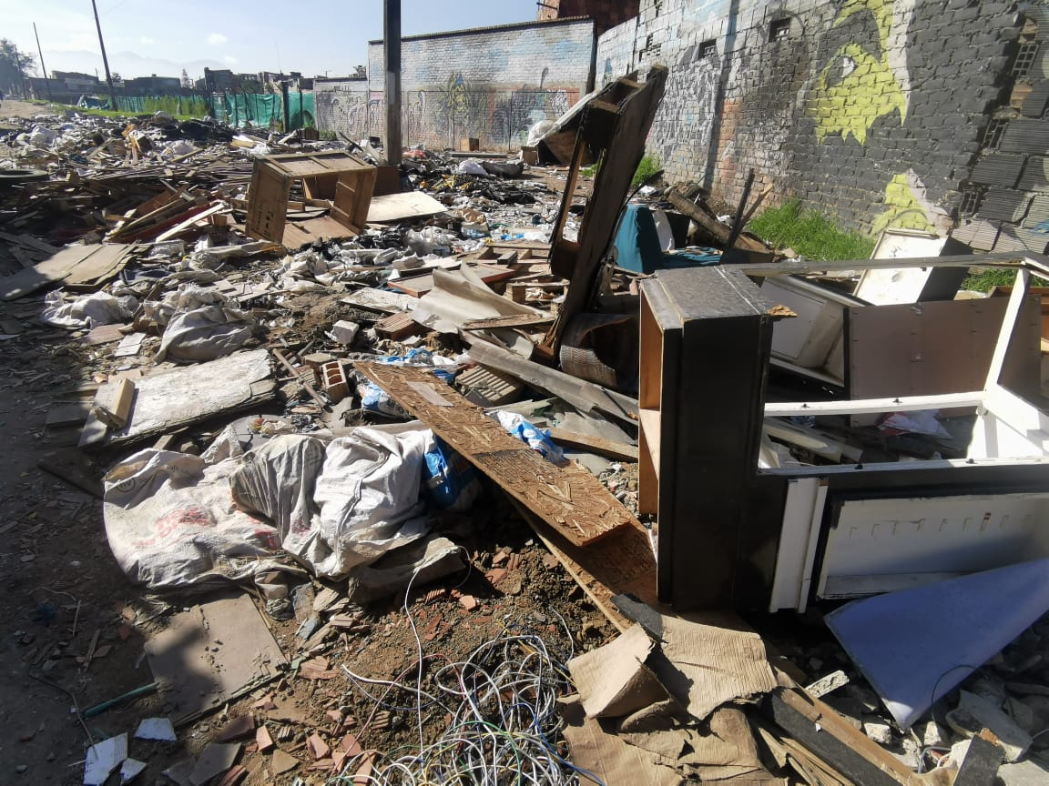 Residuos sin recoger en la localidad de Kennedy, Bogotá