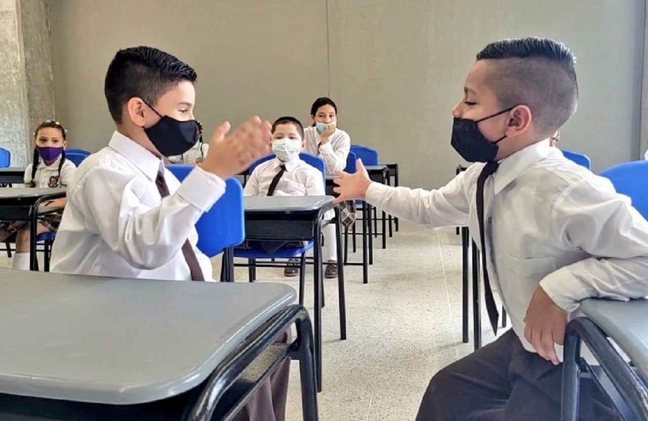 Retorno a clases en escuelas y colegios.