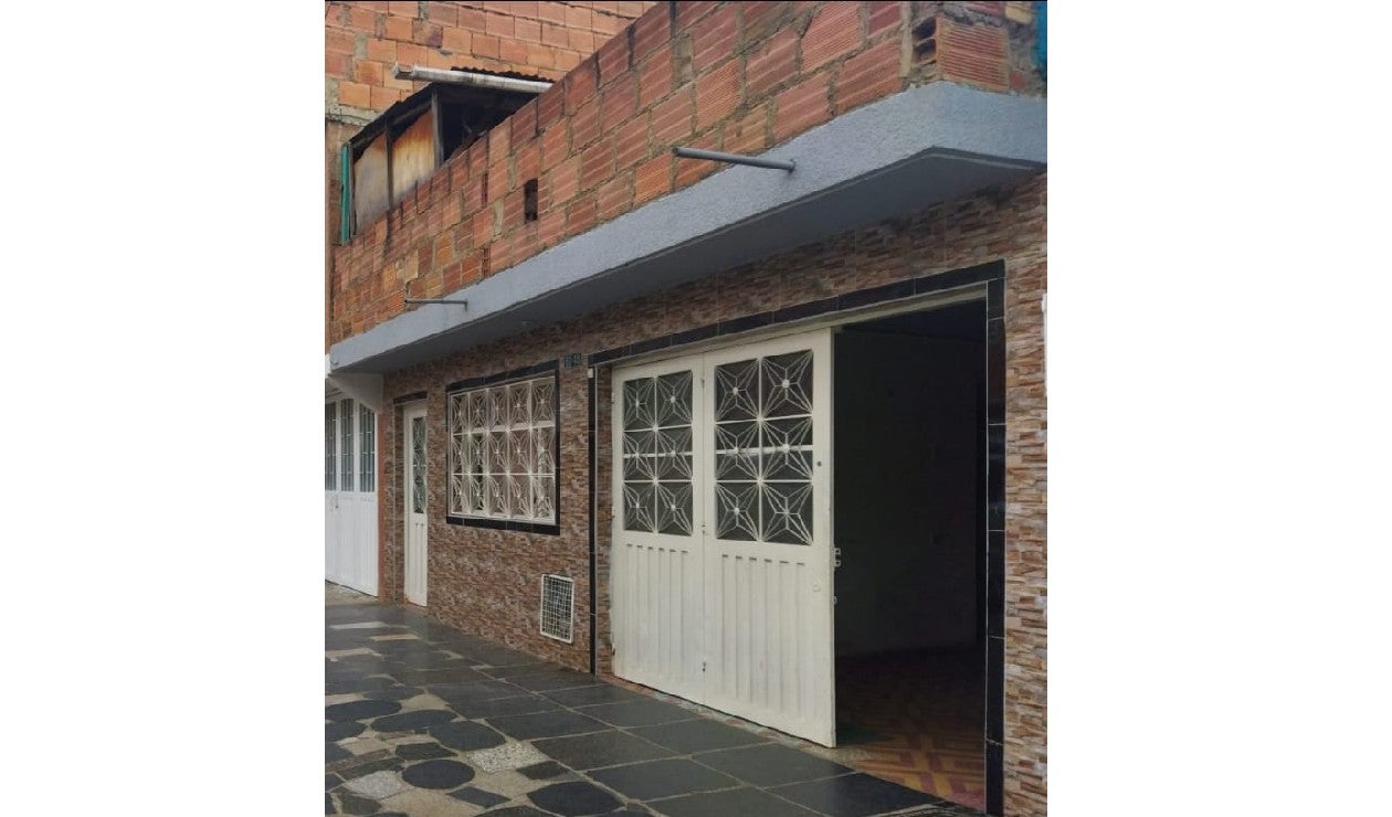 Casa donde hijo mató a su madre