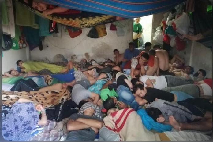 Hacinamiento en URI y Estaciones de Policía