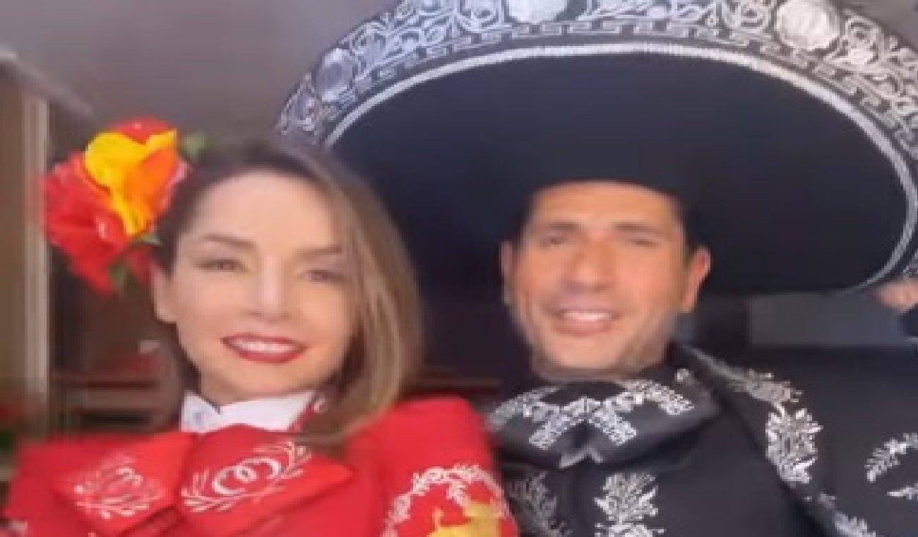 Carmen Villalobos y Gregorio Pernía